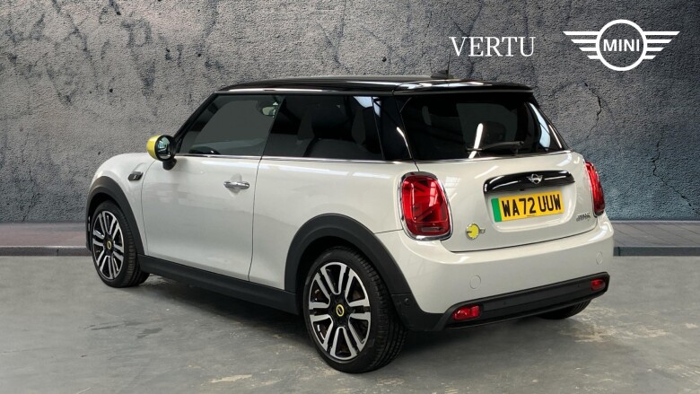 MINI Hatchback 135kW Cooper S Level 2 33kWh 3dr Auto Electric Hatchback